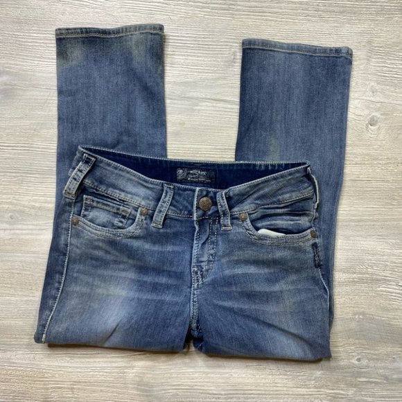 Silver Jeans Suki Mid Capris - Picture 3 of 13